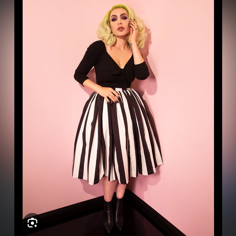 Vixen Black and White skirt